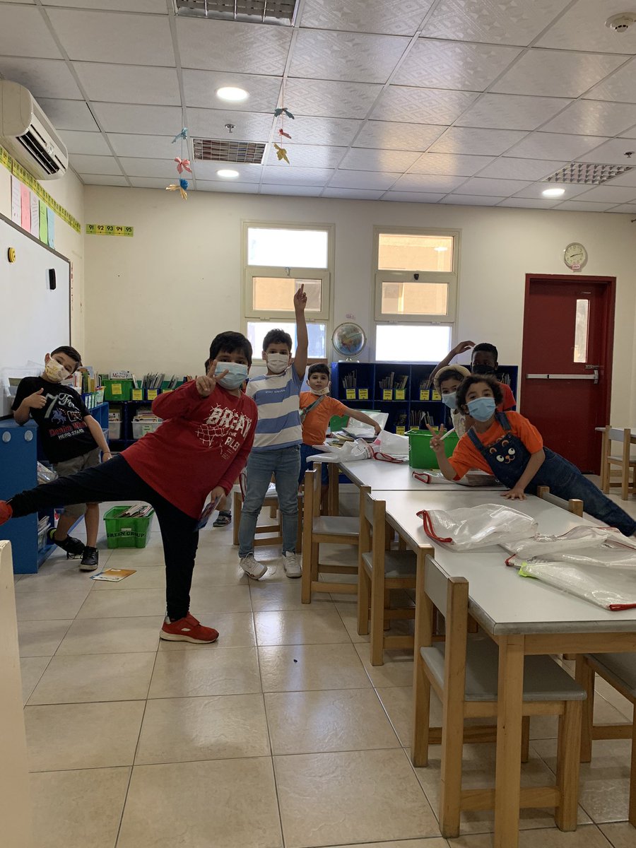 DsouzaAmrith's tweet photo. Wishing my students the best for their future. Sending them off is both a joyous moment as they progress to grade 2 and sad moment as they leave us. The bond we build over a year is strong and my feelings are overwhelming @ISGDistrict @ISGDmm @shina_george #grade1 https://t.co/529wMUmipz