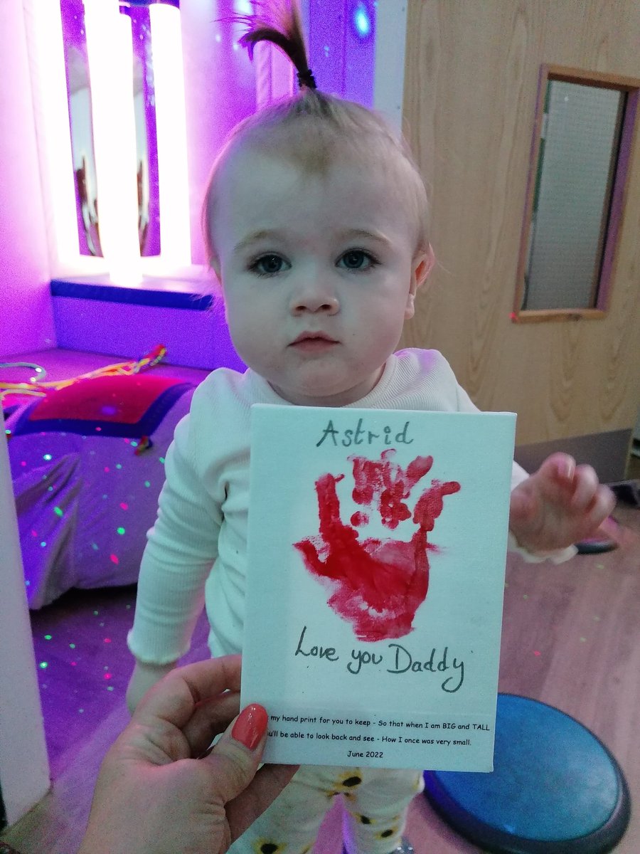 WelfareTeam's tweet photo. Meadowside Minis had lots of fun creating presents for Dad's and gran dad's. We also had a play in the sensory room! Join us every Wednesday during term time @MeadowsideCPSch https://t.co/XZf8AEptzh