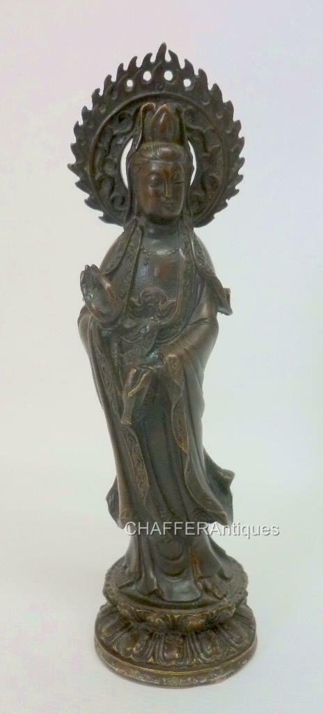 CHAFFERantiques's tweet photo. #AsianAntiquesSale #GrandWeeklySale #AntiqueSale #ItemsReduced by #thousands #BidNow #Jewellery #Silver #WeeklyAuction #CHAFFERantiques #WhenItsGoneItsGone https://t.co/c3c2tKcgcp https://t.co/hkqPFfTM8P