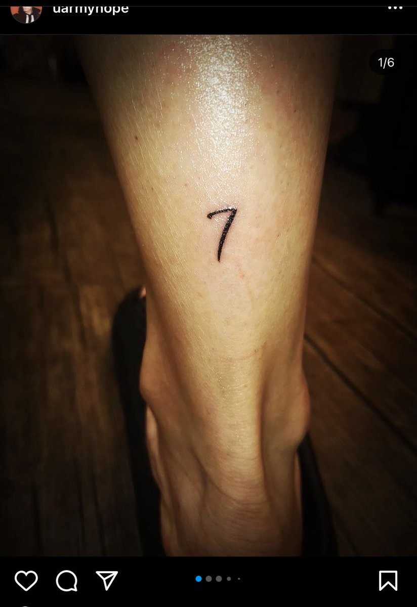 hobi tattoo 😭😭😭