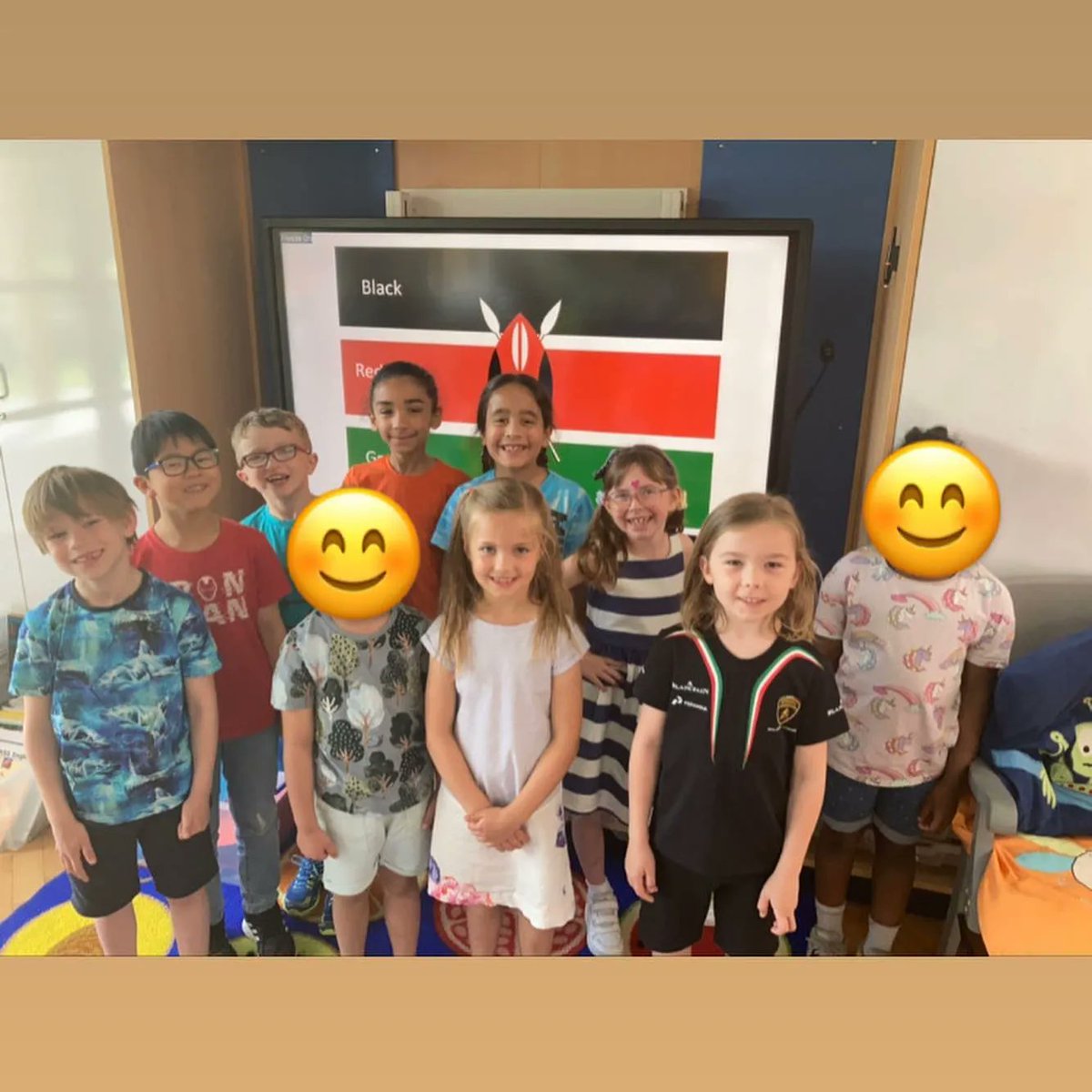 StChrisJunior's tweet photo. Wow - we were treated to an amazing Morning Talk on Africa this morning by Year 2. They showed off their Art Work, Animal Facts, Singing Voices AND African Drumming! #mystchris #hgroup https://t.co/ih4Sc3oLj6