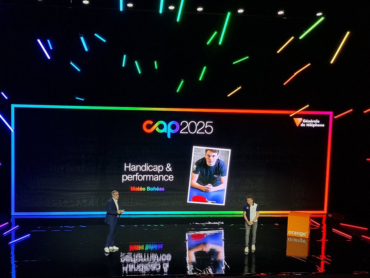 Orange Store tweet media