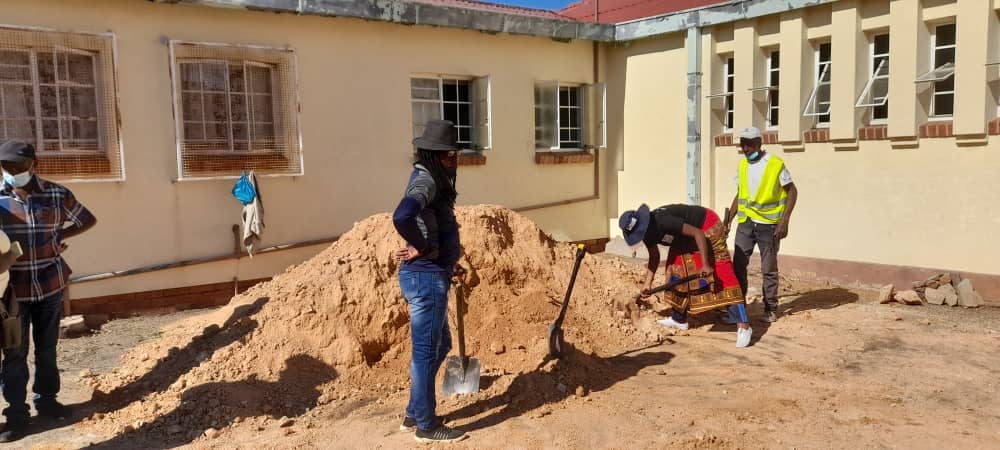 DialogueFm (@dialoguefm) on Twitter photo A health & Environment taskforce setup by residents of Old Luveve is running an initiative to fill up potholes leading to the local clinic.
To hear more about the taskforce, make sure you dont miss our next #DialoguePodcast as we speak to one of the members. A health & Environment taskforce setup by residents of Old Luveve is running an initiative to fill up potholes leading to the local clinic.
To hear more about the taskforce, make sure you dont miss our next #DialoguePodcast as we speak to one of the members.