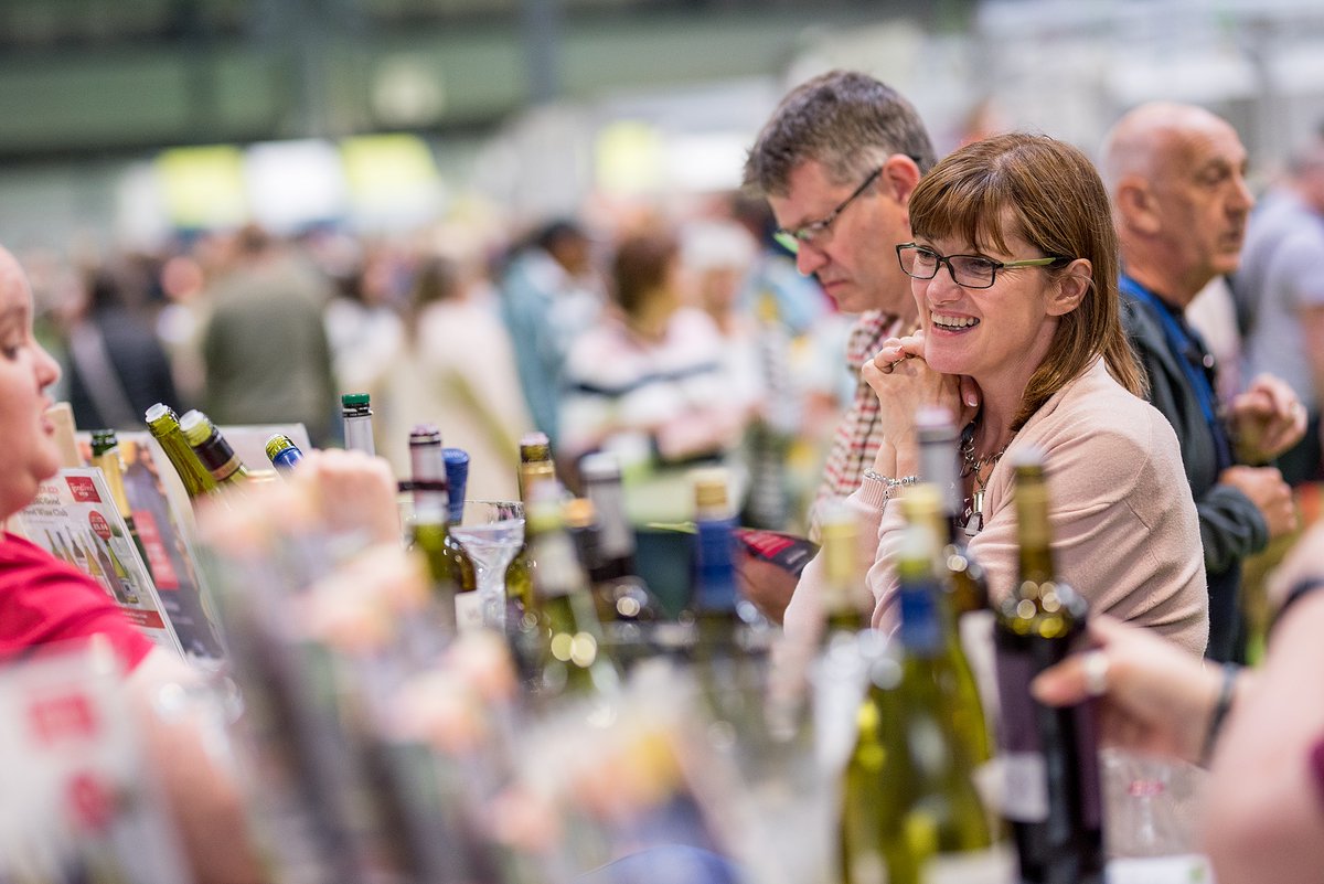 BBCGoodFoodShow's tweet photo. Doors open tomorrow! We are so excited that the BBC Good Food Show Summer is finally back and we can't wait to welcome you all 😄🍓🧁
See you soon!
#bbcgoodfoodshow #bbcgfss #bbcgoodfood https://t.co/YZ4PWgHWZe