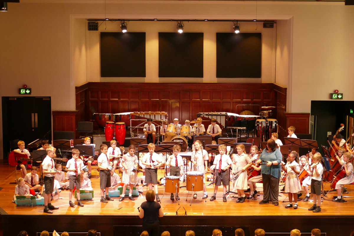BromsMusic's tweet photo. This time last week over 200 pupils from across Y3-8 took to the stage for the Prep Summer Concert. An event of epic proportions showcasing the culmination of a year's worth of effort and commitment. Well done everyone! @BromsPrep #BromsMusic #PrepMusic https://t.co/rPyJdv6BDA