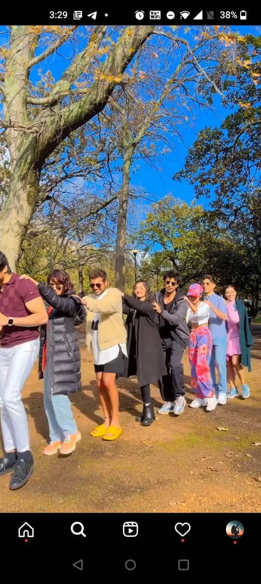 Raksha_007's tweet photo. Hahahah this reel is cutee 🥰
#PratikSehajpal #PratikFam #Pranish
#Prabina #Praisu #Pramoh
#PratikInKKK12 #KKK12 #KhatronKeKhiladi12
@realsehajpal @ColorsTV https://t.co/KyPzMYEUXP
