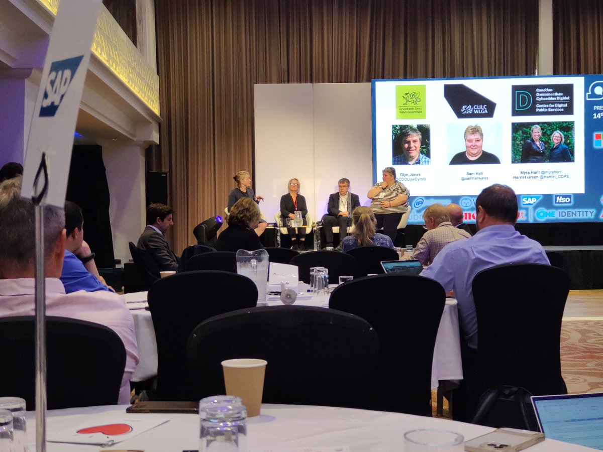 Talking about we can unlock the potential of our existing teams to deliver DDAT services. So many of us started in non-digital roles, let's extend that opportunity to others now. 
 #PresConf22