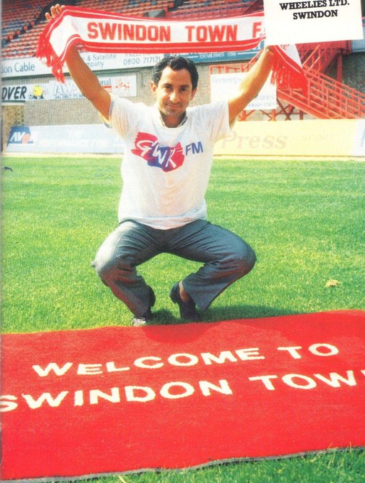 TownEndersSTFC's tweet image. #OnThisDay in 1989, Argentinian World Cup winner Ossie Ardiles is appointed @Official_STFC manager. Ossie dramatically changed #STFC's style of play and led them to a Play Off victory over Sunderland in 1990. 

Video: youtu.be/SWfBz9ptaiU