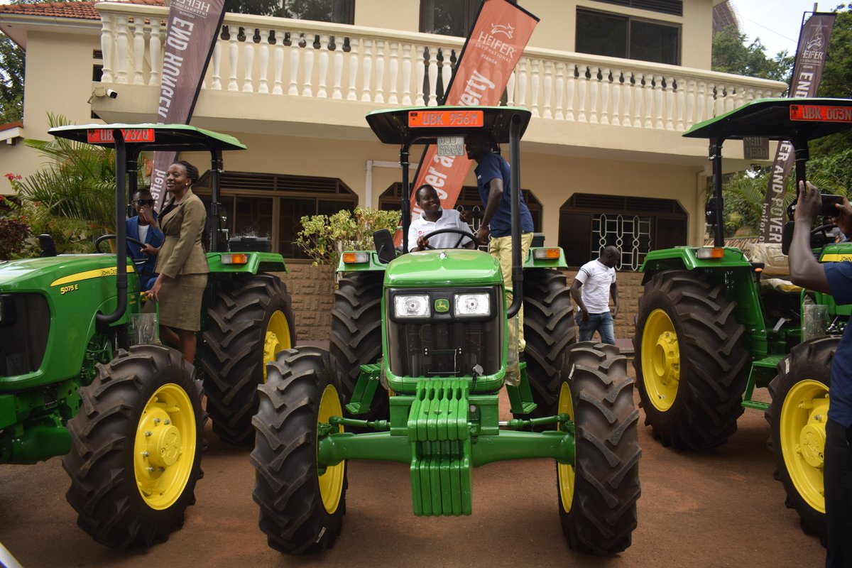 Heifer_Uganda's tweet photo. Heifer has launched #HeiferPayAsYouGo product which will give more entrepreneurs and smallholder farmers access to tractor services at an affordable rate. And that in turn can boost farm productivity, employment, food security and farmer livelihoods. #HeiferTractorFinancing https://t.co/eRkFcOSKBF