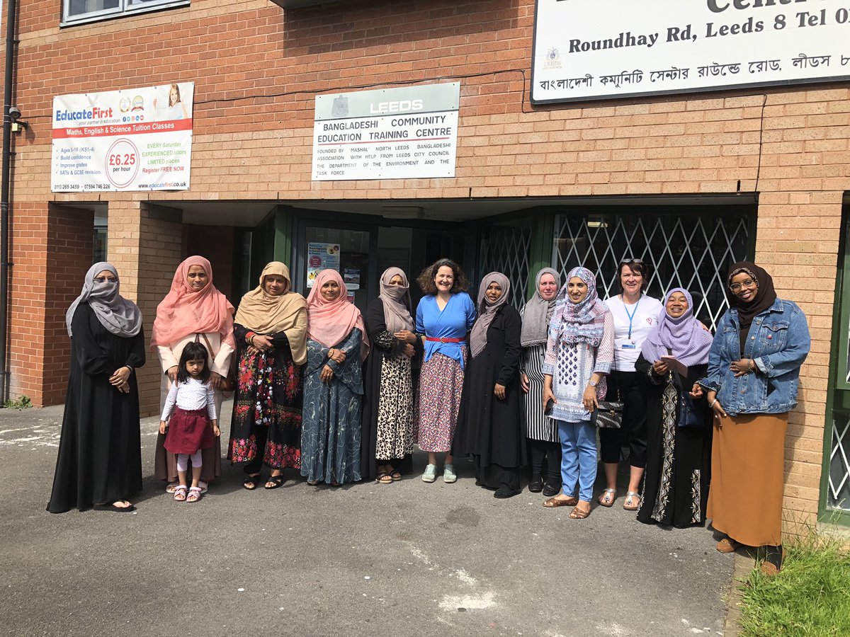 eastearlyhelp's tweet photo. A fabulous morning at the EPEC group at the Bangladeshi Centre, thank you for visiting Felicity Allen. We shared food and parenting with each other. Please come and visit us again https://t.co/lVM5YVq6a4