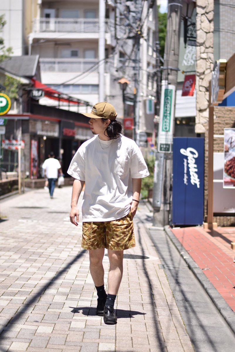 SMACLO's tweet photo. 熱い無地Tシャツ①
アヘへの米綿ポケットTシャツ。ステッチ効かせてる感じがクールです。素材感と色味も最高。https://t.co/qpfJ5kQygN
#ahehee #smaclo #アヘへ #スマクロ https://t.co/ZwIGcKrZay