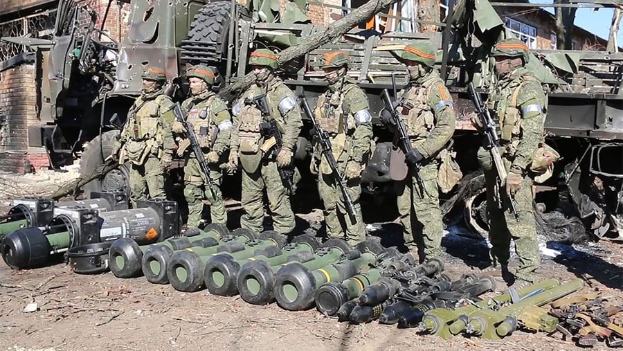 mfa_russia's tweet photo. 💬 #Zakharova: Much of the blame for the ongoing tragedy in Donbass lies with Western countries.

☝️ The supply of weapons to Kiev leads to prolongation of hostilities, new casualties among the civilians, contributes to the formation &amp; expansion of the “black market” for weapons. https://t.co/3TjZvKvVAE