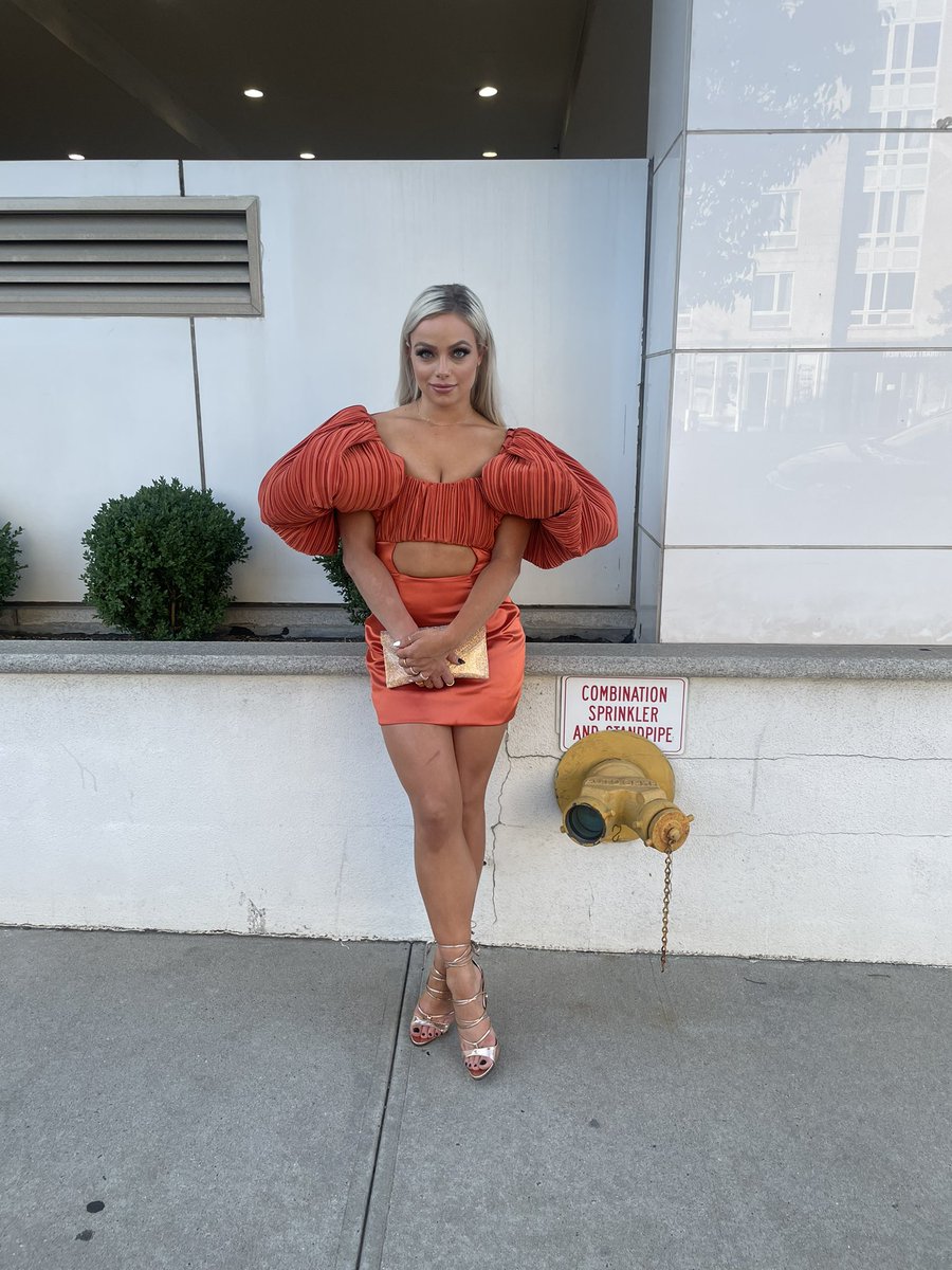 YaOnlyLivvOnce's tweet photo. We loved this for me 🤩 
@Tribeca #AloneTogether
@yaleproductions 
@jylevine 
@WWE https://t.co/673ONOoCY4