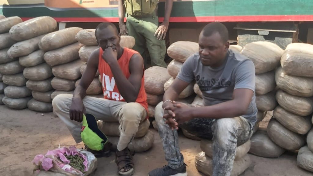 benjamin_akaba's tweet photo. #WajackoyaThe5th 
Just in: Police arrest 2 suspects carrying Wacjackoya's manifesto from Kakamega #sakaja #PolycarpIgathe # NYORO https://t.co/YMfx17q9Oe