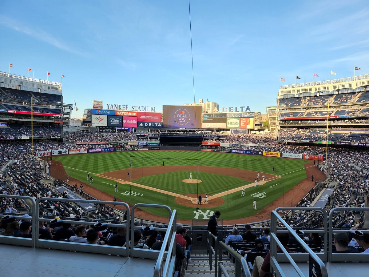 jamesejarman's tweet photo. First live baseball game at @Yankees with @FTIConsulting - good fun despite near a death experience with the ball https://t.co/gjtjudMxyc