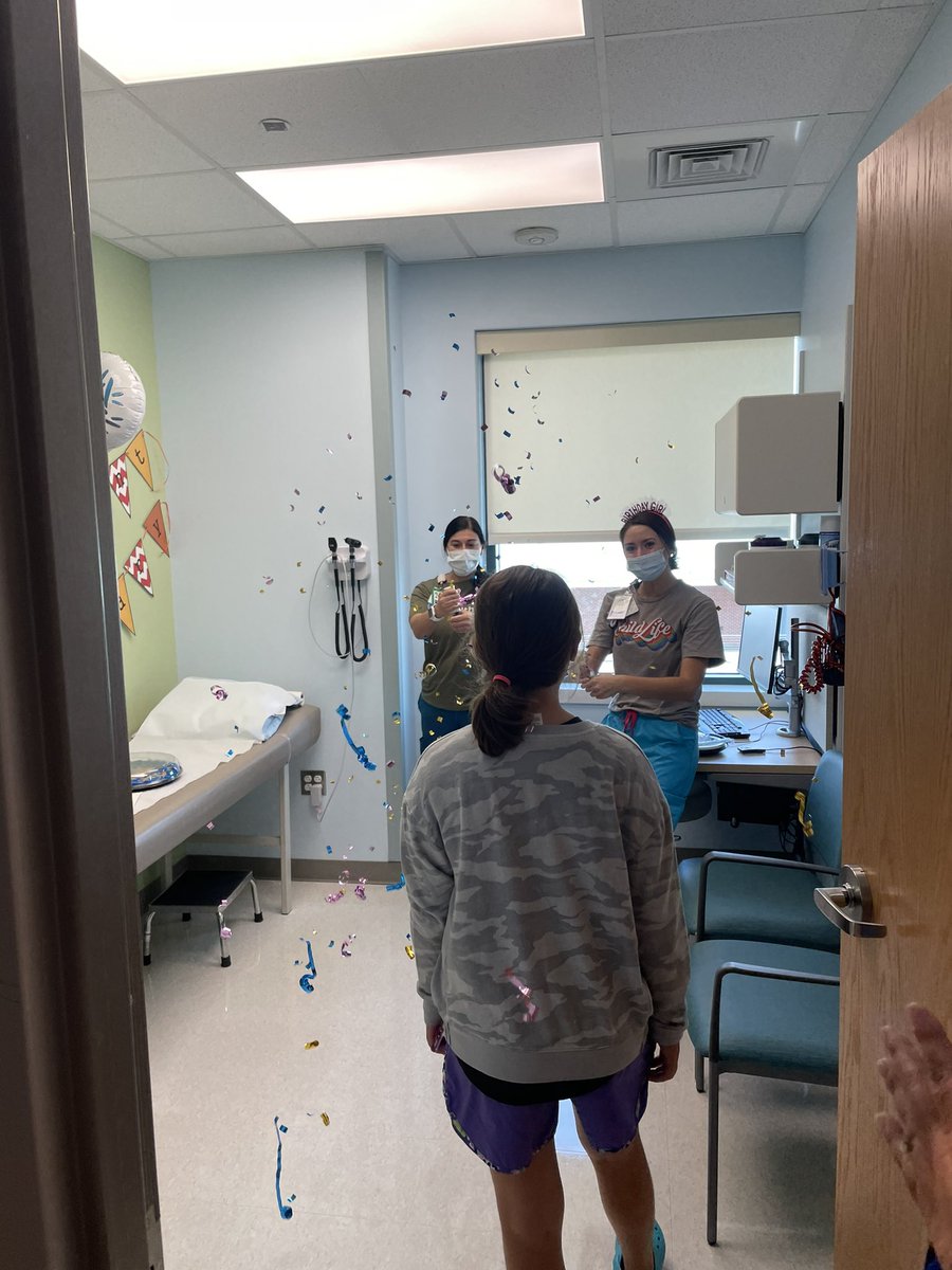 Killin_itFtness's tweet photo. Happy one year anniversary of heart transplant for my girl! I couldn’t be more proud of how strong she is! That’s my girl!!! #hearttransplant #donatetosavealife https://t.co/PIg7MgWdfk