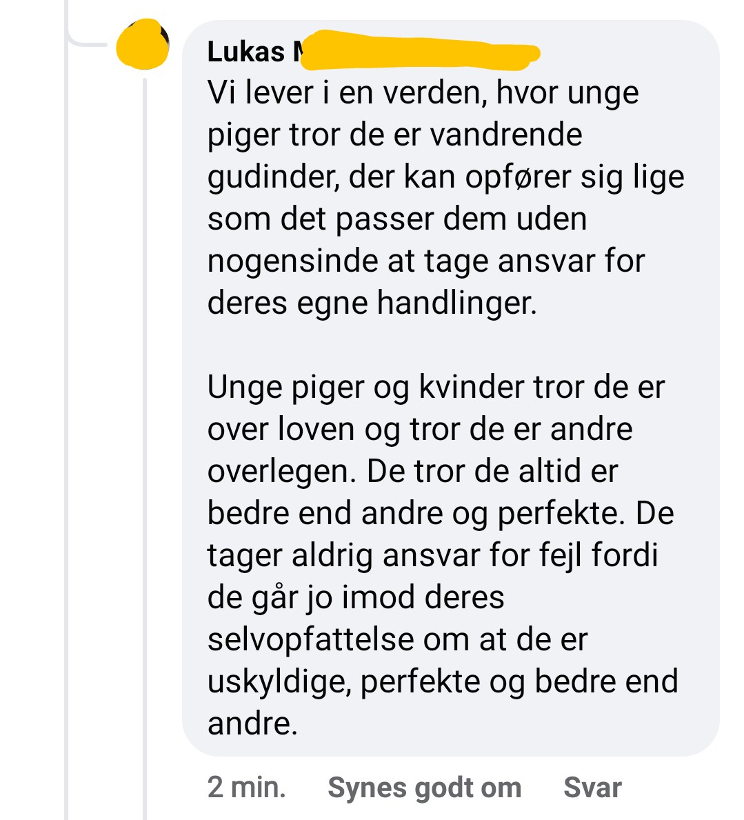 EspDanmark's tweet photo. Lukas virker da som en charmerende type!
Man forstår slet ikke hvordan den type overgreb kan ske, når folk ellers har så empatiske holdninger til ofre.... 🙄
#sexisme
#victimblaming
#overgreb
#voldtægt https://t.co/OkxHehuqcO