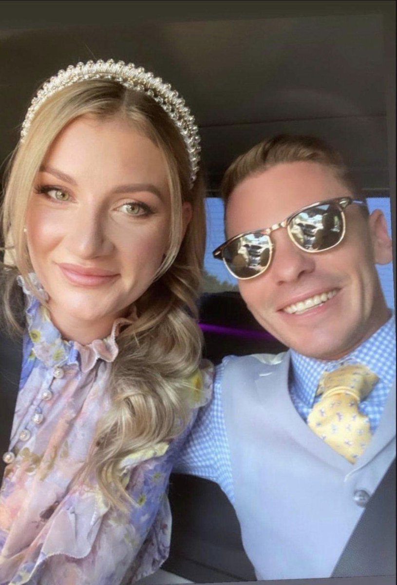 Baggie Intern tweet media