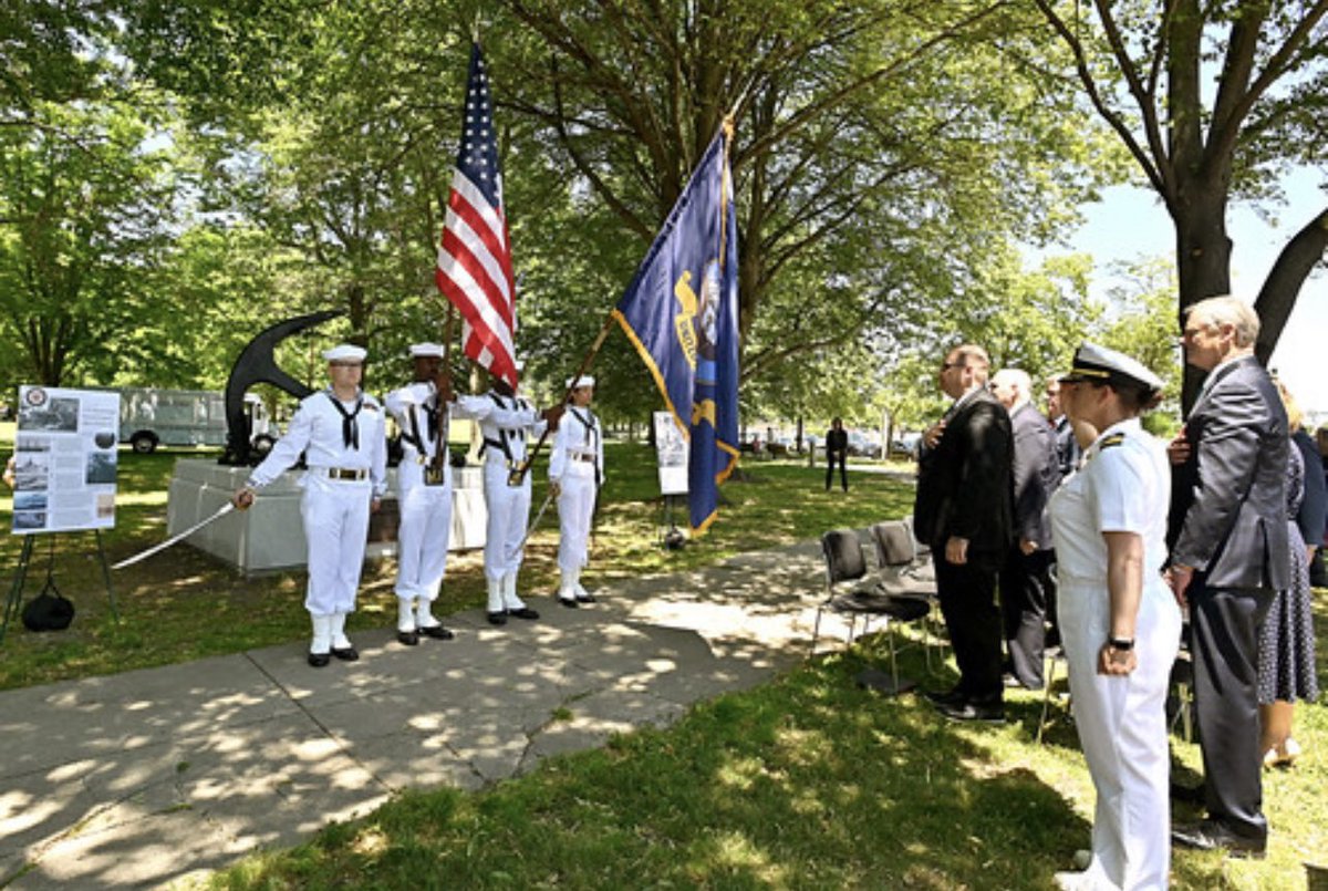 Erin Murphy tweet media