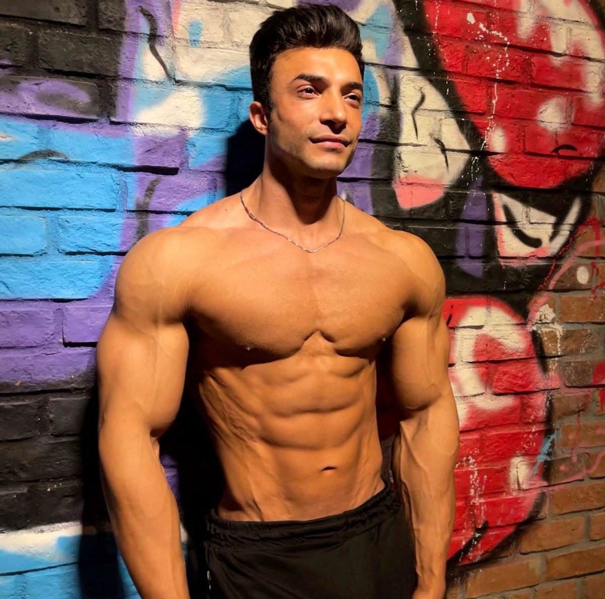 Aesthetic hedefler beden zihin doğrultusunda ve emeğin karşısında en iyi ödülünü sana verecek.
✅Fotoğraf 60 günde; 6 başarı ve sayısız gurur içerir 🇹🇷🏆🥇