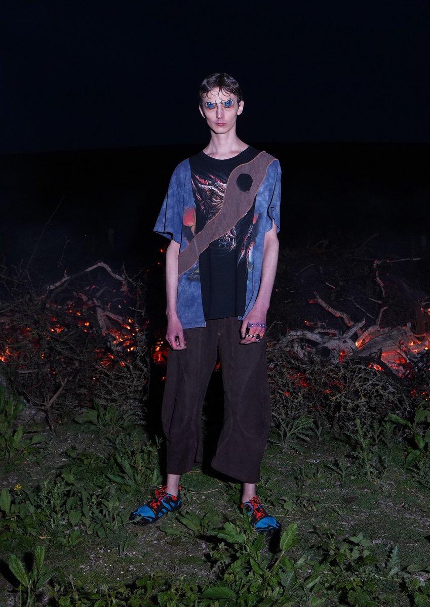 i_D's tweet photo. Rather than a classic runway show, #Lueder staged an immersive banquet-cum-exhibition.

See more: https://t.co/ebv0Zig9Mv https://t.co/sgZpRSlYCR