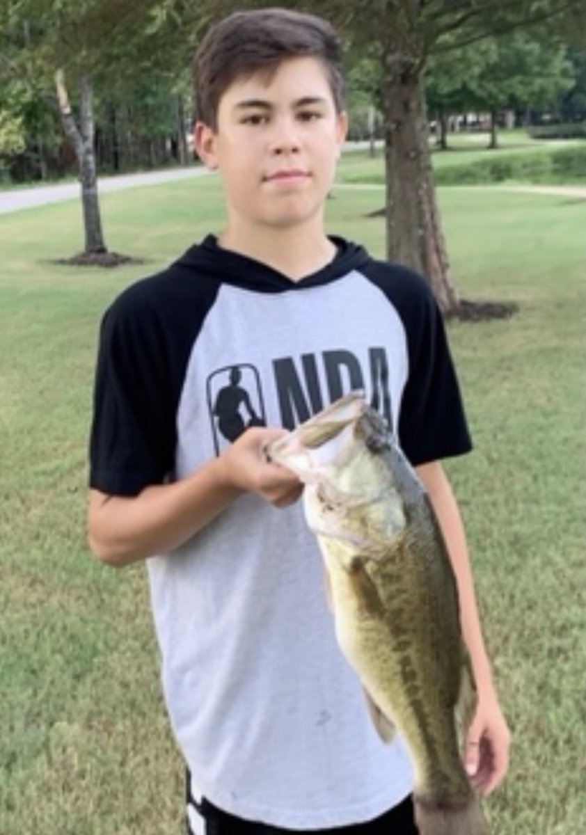 dadof5rebs's tweet photo. Happy 17th birthday to this fine young man. Love you Hayden. https://t.co/oFCVx6MB0W