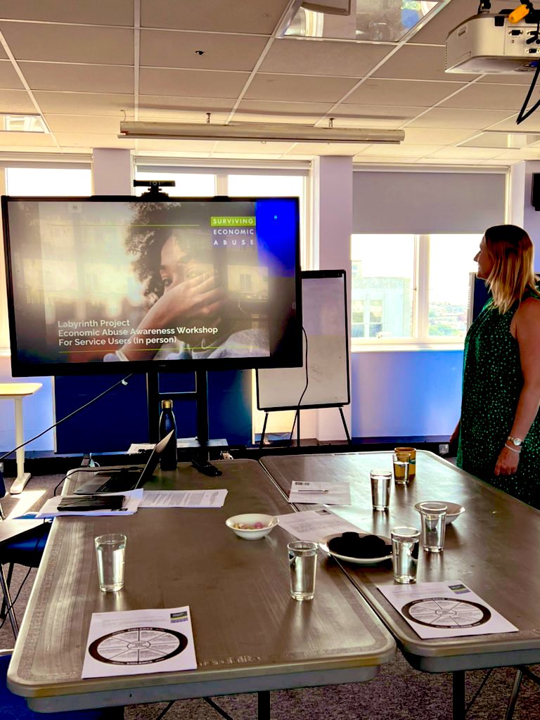 EleniSEALabyri1's tweet photo. Today’s #womens #EconomicAbuse workshop in Brighton & Hove. Thank you to @riseuk for joining us in putting on this session. So fantastic to take #Labyrinthproject workshops from Zoom and into community spaces @communitybase @SolaceWomensAid @SolaceWomensAid https://t.co/tAwBrY8da4