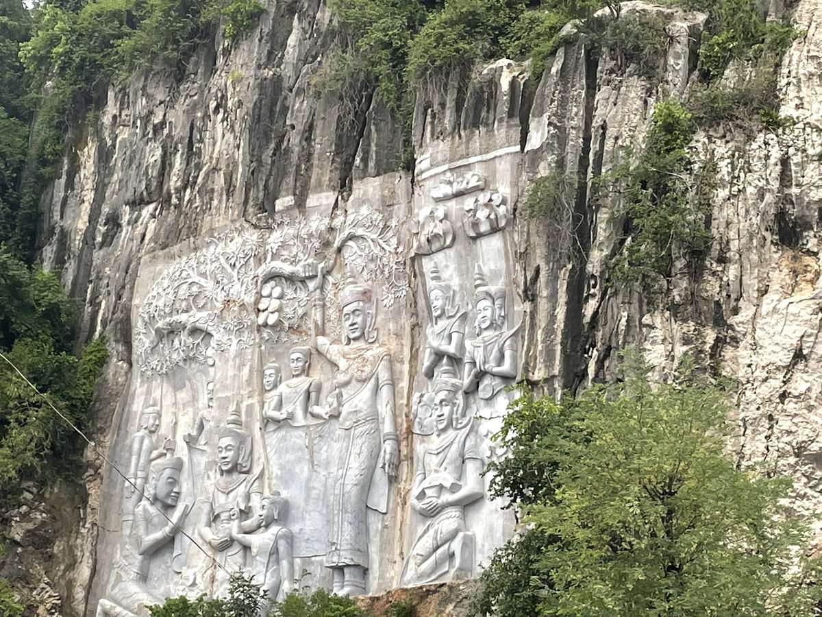 Kathryn Moffat tweet media