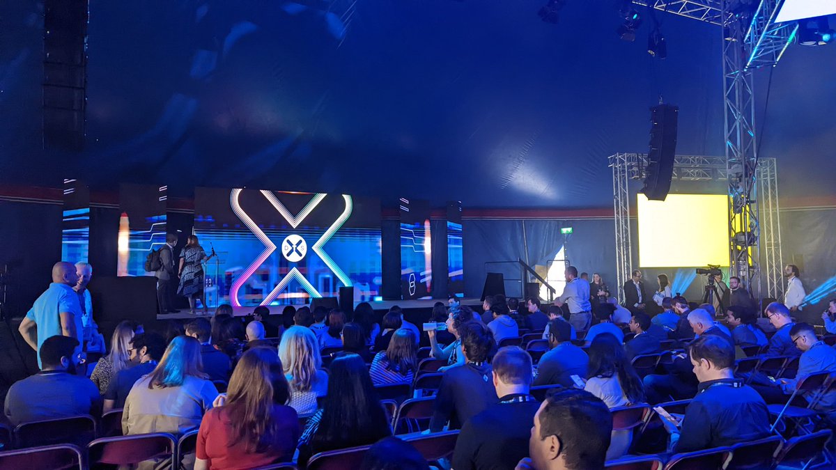 millsy0005's tweet photo. @cloudsmith on tour! @ClareTimoney and I hitting up the keynotes from @FinnMurphy12 and @pchandrasekar at #DublinTechSummit #DTS22 #cloudsmith #artifactorymanagement https://t.co/9KcyDr9aRt