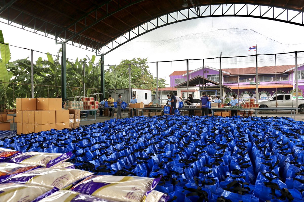 อาหารล้านมื้อเพื่อกำลังใจ ให้คนไทยสู้ภัยโควิด-19 โดย PepsiCo raksthai.org/csr-content.ph…