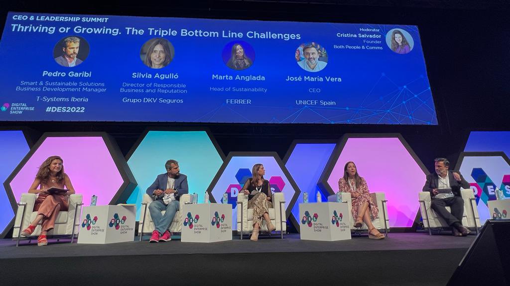 Hoy en #Málaga acompañamos a nuestro director ejecutivo <a href="/Chema_Vera/">Chema Vera</a> durante su intervención en el #DES2022. Junto a otros expertos, abordamos cómo lograr los objetivos de entidades, empresas y organizaciones respetando su impacto en las personas y en el planeta. <a href="/DES_show/">#DES2026</a>