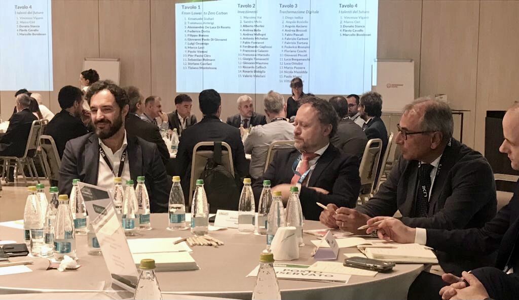 LIVE NOW 🔥
⚠ Continuano i lavori all’Executive Summit!
La mattinata prosegue con 4 tavoli interattivi: un momento di confronto attivo, nel quale i partecipanti condividono le proprie idee, innovazioni e soluzioni sulle sfide più critiche.

#UtilityDay è un #evento <a href="/IKN_Italy/">IKN_Italy</a>