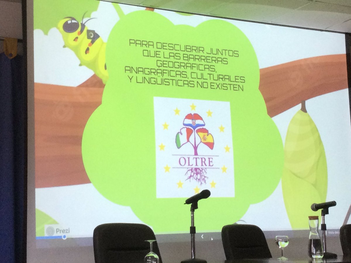 cepgcsur's tweet photo. La @imaspalomas nos cuenta su experiencia de internacionalización en #CEPGCSURERASMUS+ reivindicando la educación permanente de personas adultas y mostrando su histórica experiencia @OPEECanarias @EducacionCan https://t.co/DMC1KbCyhj