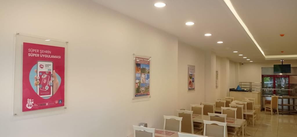 Başkan Ekrem İmamoğlu’nun bir vaadi daha hayata geçiyor, Kent Lokantası açılıyor.

Ağır ekonomik koşullarla baş etmeye çalışan, başta öğrenciler ve dar gelirli çalışanlar olmak üzere İstanbul halkının ucuz ve sağlıklı yemeğe ulaşımı artık daha kolay olacak.