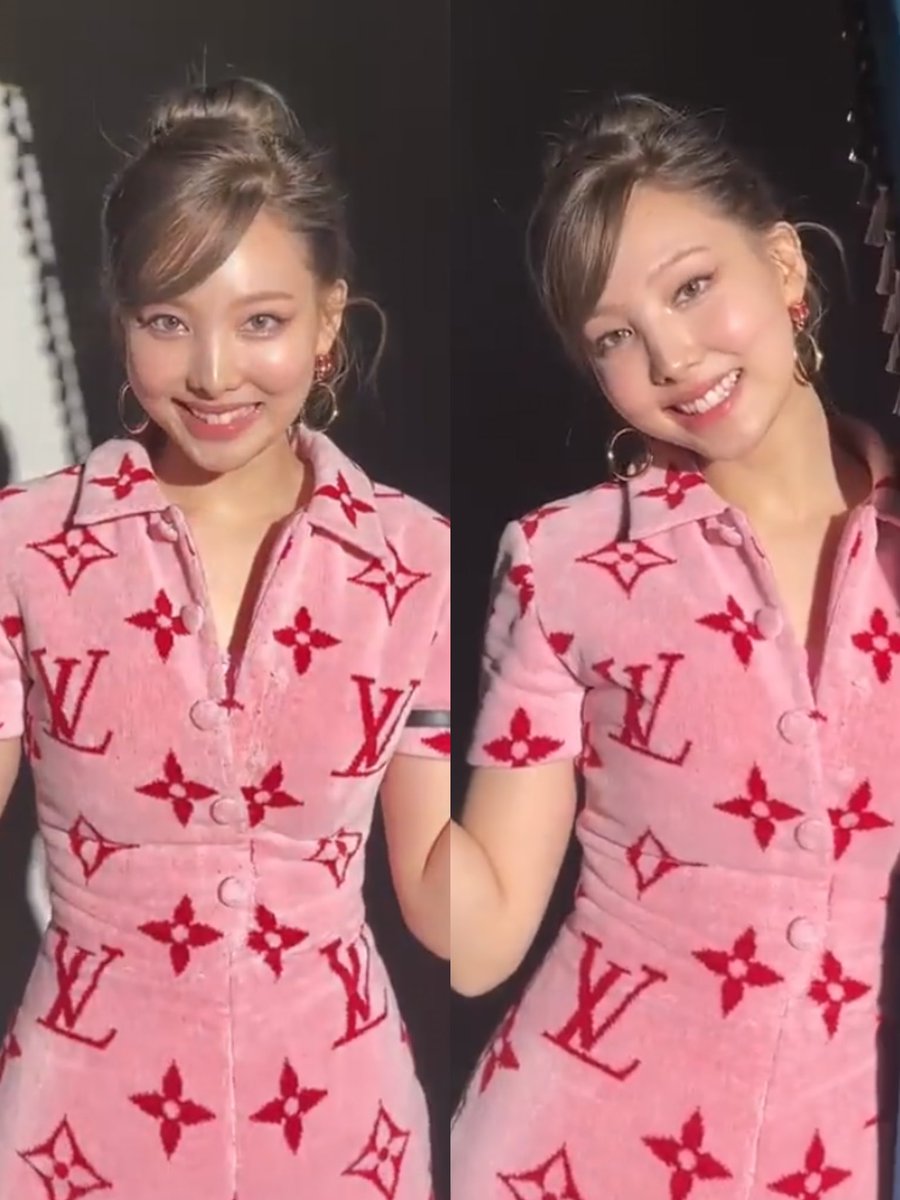 mnymilf's tweet photo. I need pictures of Nayeon in this fit! https://t.co/FVuI64Pev8