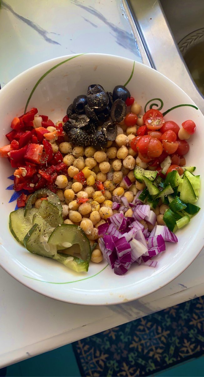 daidey's tweet photo. Lunch bowl 🥗 #ColorfulEating https://t.co/RiCjHa1Veq