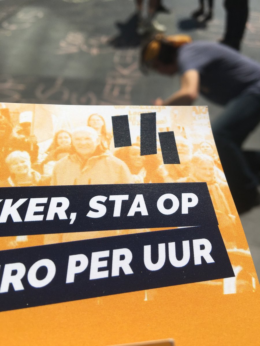 kruidje's tweet photo. #voor14 #SP #SPDenHaag #FNV
Omhoog dat minimumloon! https://t.co/jj3aJbQywb