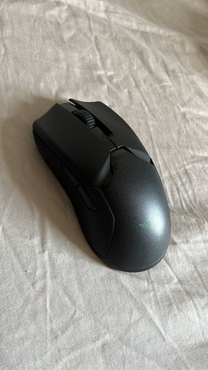 k_3NNYY's tweet photo. @TeamRazer #bestmouse https://t.co/GXN6LGO4QY