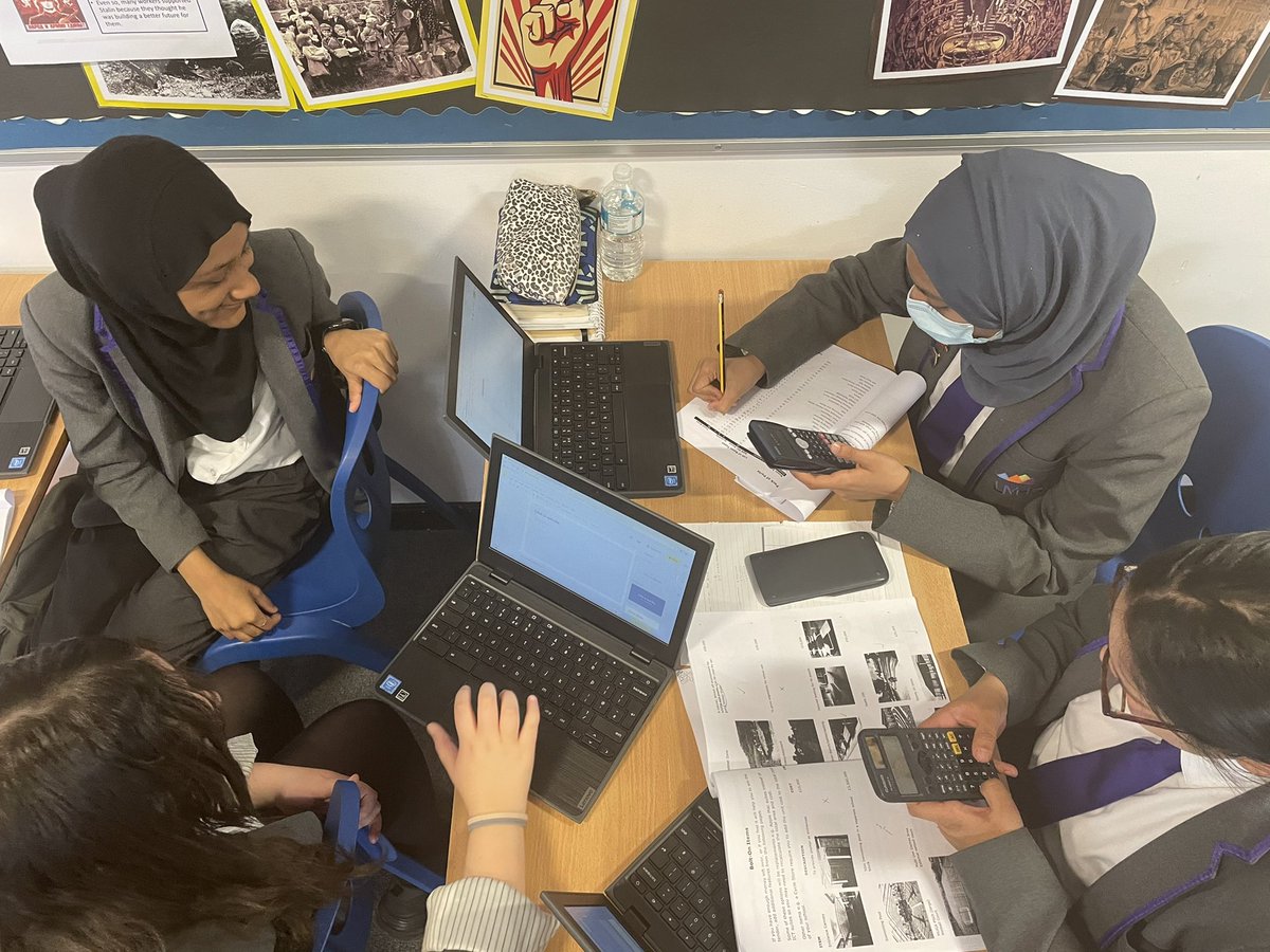 Day 3 work experience with <a href="/WillmottDixon/">Willmott Dixon</a> students are working hard on their presentations to be presented Friday <a href="/leamanorschool/">Lea Manor High School</a> #careers