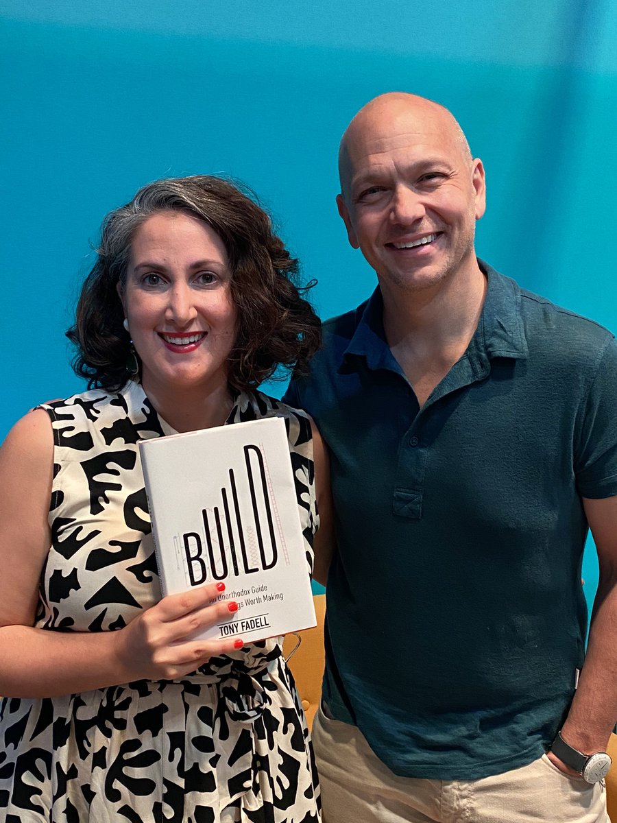 tfadell's tweet image. About to be live on stage 1 @VivaTech w/ @rahafharfoush we are excited to see all of you! Getting ready for a fun session talking all things #tech #innovation #Buildbook #BUILD ✨🙏