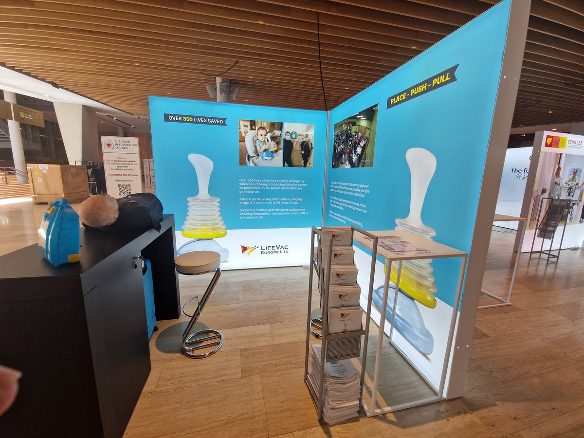 LifeVacEurope's tweet photo. We are finally all set up for the ERC Congress tomorrow morning in Antwerp, Belgium. Come and see us at booth B6, see LifeVac in action and take one of our condensed medical folders.
#LifeVac #RESUS22 #bechokeaware 
@ERC_resus @ResusCouncilUK @Ilcor_org @SueHResus @jas_soar https://t.co/t2HiDxFcVZ
