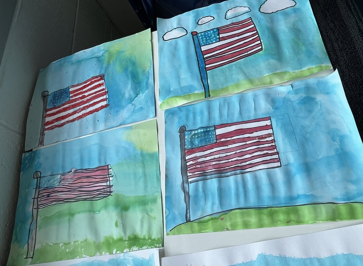 abergersclass's tweet photo. We celebrated Flag Day and did some beautiful drawings! We loved learning about our flag! @Jyouanes_ADDAMS #addamslearners @royaloakschools https://t.co/iryYaLCfWV