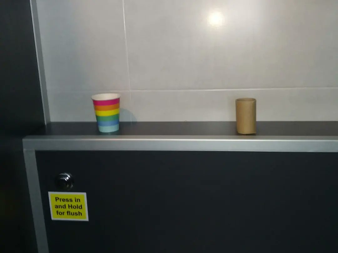 GibMarine's tweet photo. Sad to see littering at our beaches. Disregard for toilets at Camp Bay irresponsible & disrespectful to team that looks after them, unfair to those who use public amenities responsibility. Pls use bins & flush toilets properly, tnk u 🙏
#civicpride #keepbeachesclean https://t.co/dq9SEdxNjp