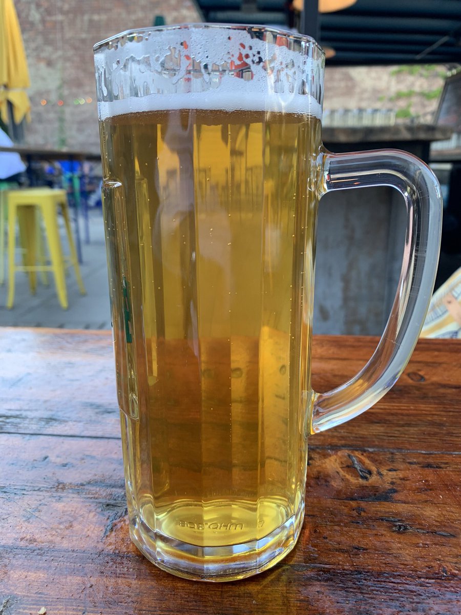 When is a patio not a patio but a roof deck? At this great brewery and tap room in Brooklyn, they answer they question. <a href="/GreenpointBeer/">GreenpointBeer</a>  also has a great vibe, helpful and happy staff, and some really great beer! Check out our write-up on <a href="/PatioFinish/">Patio Finish</a> 

patiofinish.com/patio-finish/r…