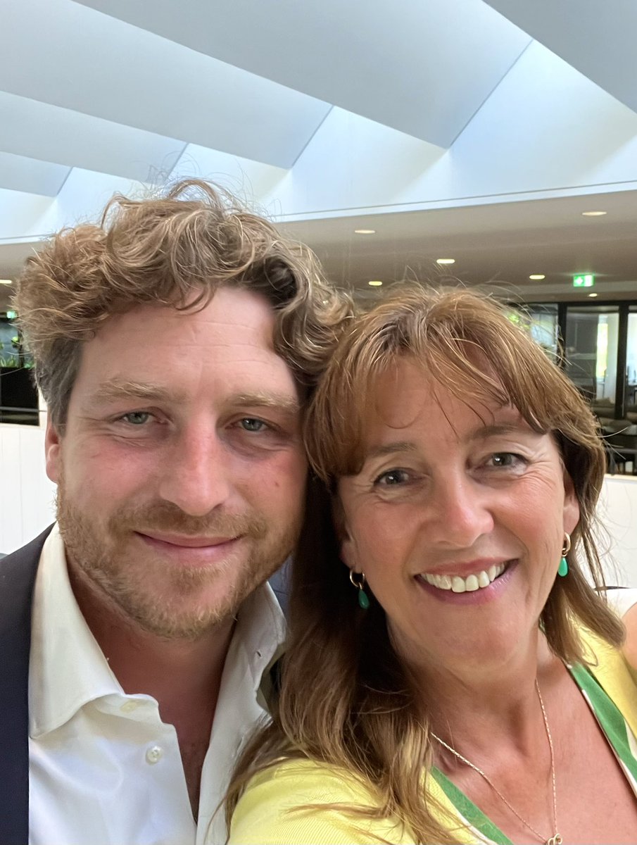 marjaruigrok's tweet image. Buurten bij de buren… @RvDantzig #bouwen en #bewegen #sameninderaadgezeten