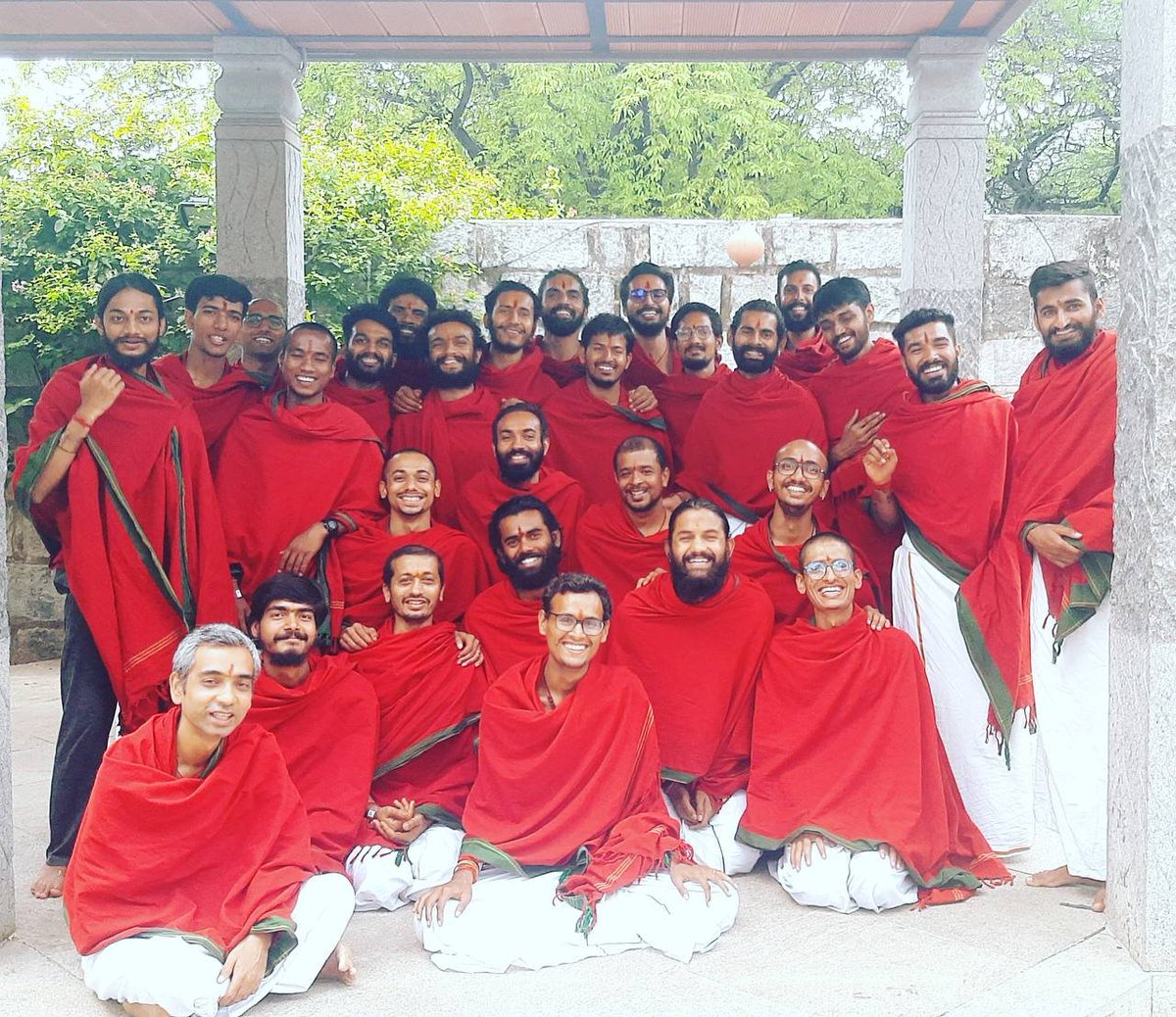 NaturallySudha's tweet photo. A very rare opportunity for men to be in the presence of a powerful energy form like #LingaBhairavi and do seva.
Here's a joyful capture of our recent batch of men Devi Sevakas who culminated their #Devi Seva on this Purnima.
#deviseva #shaktiseva #devisadhana #shaktisadhana https://t.co/YpjD2hodp4