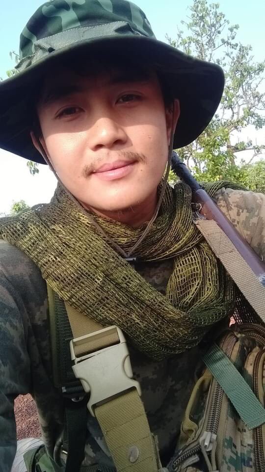 Pikachu65305928's tweet photo. Comrade HtinLinnOo,24, from Pyay Town,Bago Division, was killed while testing artillery at a front line in Phruso Town,Kayah State yesterday(June14).

Rest In Power 🥀

#2022Jun15Coup 
#WarCrimesOfJunta 
#WhatsHappeningInMyanmar https://t.co/48qkUnzEVk