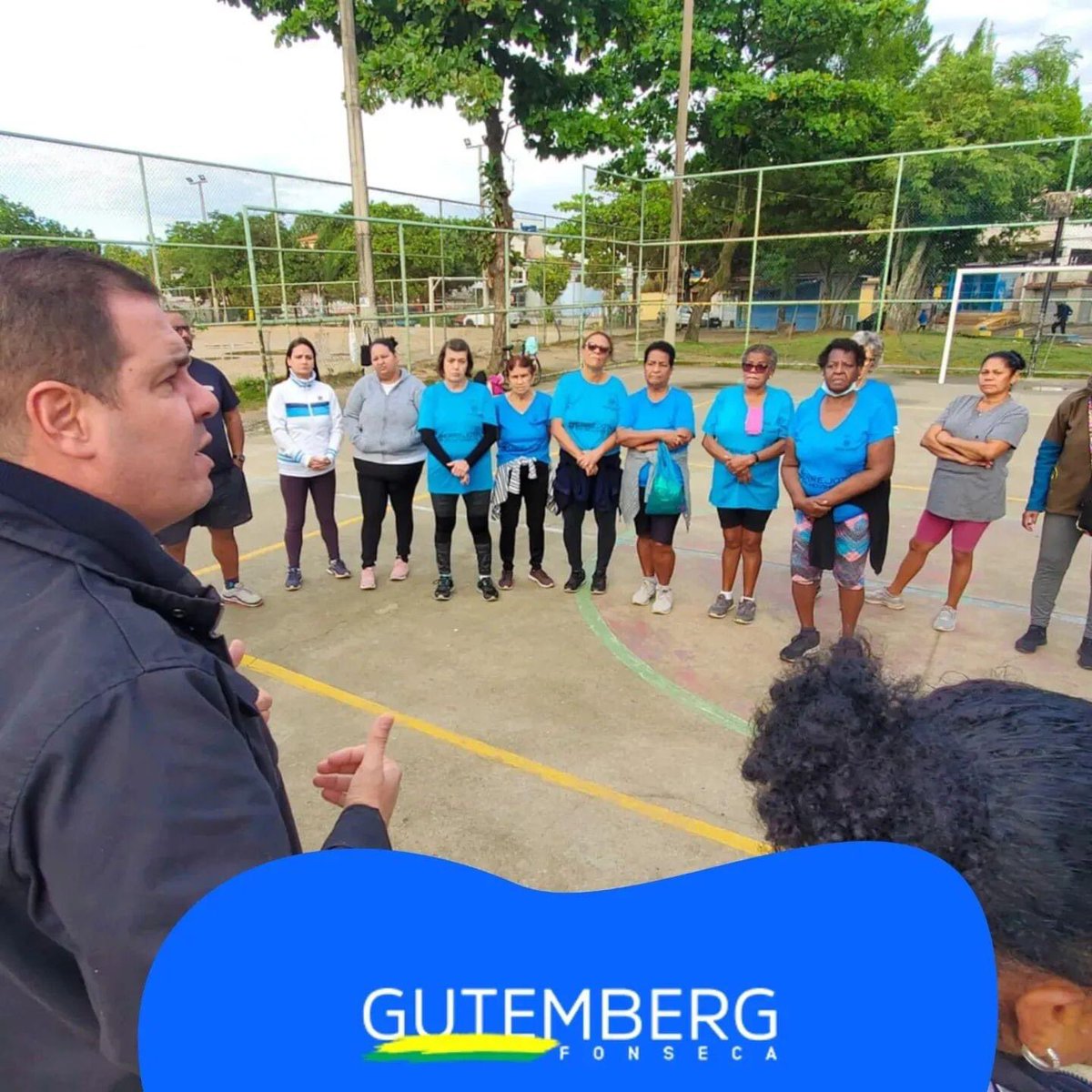 gutopfonseca's tweet photo. Alô Merck! Alô Curicica! 💪🏻

O bom dia está especial! 

Hoje começamos o nosso dia, visitando e palestrando sobre o novo cenário do esporte no estado. 🏅

Essa troca de experiências, é sem dúvidas um momento diferenciado.

#CompromissoComAVerdade 

#RJ #esporte #juntos https://t.co/ahpl7WqxVa