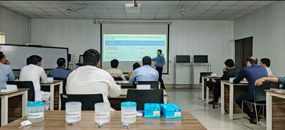 AlJazariLahore's tweet image. Hands on activity: We performed rapid BOD testing results obtained in 2 mins
#Packtest #BOD #LG_CD_Rajanpur
@jica_direct_en
@PnD_Punjab
@HUDPHED
@lgcdpunjab
@lahore_wasa
 @RawalpindiWasa
 @FsdWasa
 @GdaWasa
 @WasaMultan