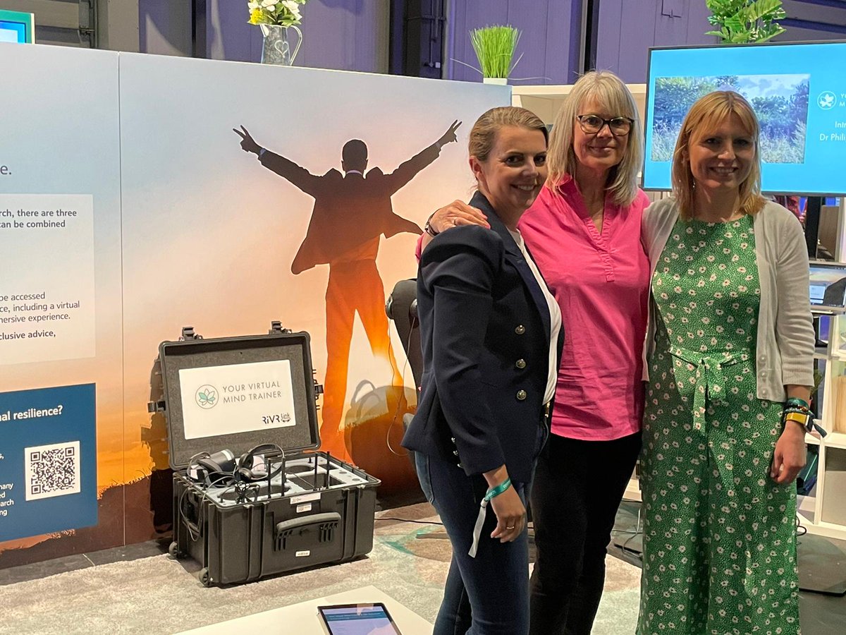 indigotalentdev's tweet photo. The Indigo team - @DrAshleighMc, @MclellanHilary  &amp; Susie - accompanied by 5 #VR headsets by @rivr_uk are at a #leadership event at the NEC in Birmingham this week. In addition to providing a YVMT #virtualreality experience, we're also speaking 2x a day for 30mins. #wellbeing https://t.co/911YyprOdg